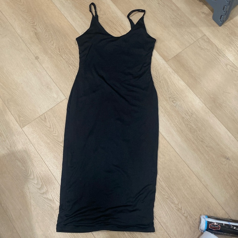 Fashion Nova Size Medium Black Bodycon dress